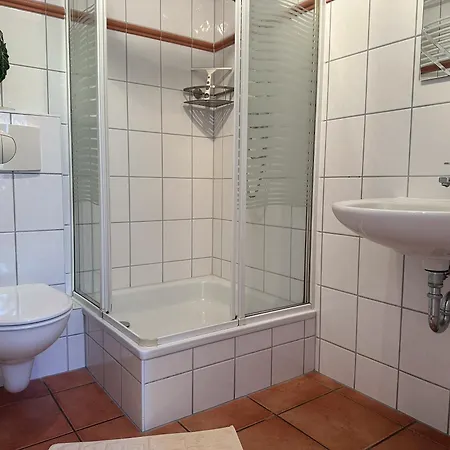 Lägenhet Ferienidyll Bartling Haus Vineta Wg 3 Im Alten Ortskern, Modern, Gemuetlich *