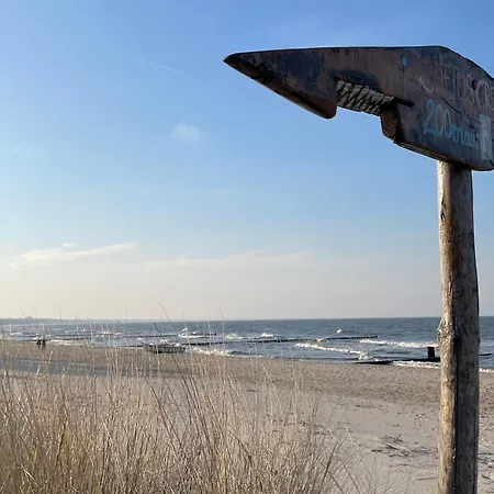 Ferienidyll Bartling Haus Vineta Wg 3 Im Alten Ortskern, Modern, Gemuetlich Lägenhet Zempin