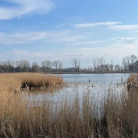 Lägenhet Ferienidyll Bartling Haus Vineta Wg 3 Im Alten Ortskern, Modern, Gemuetlich Zempin
