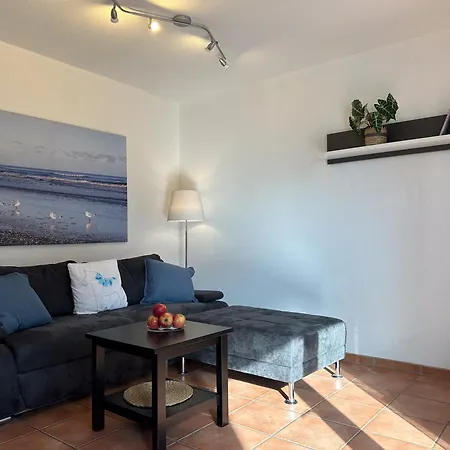 Ferienidyll Bartling Haus Vineta Wg 3 Im Alten Ortskern, Modern, Gemuetlich 젤핀